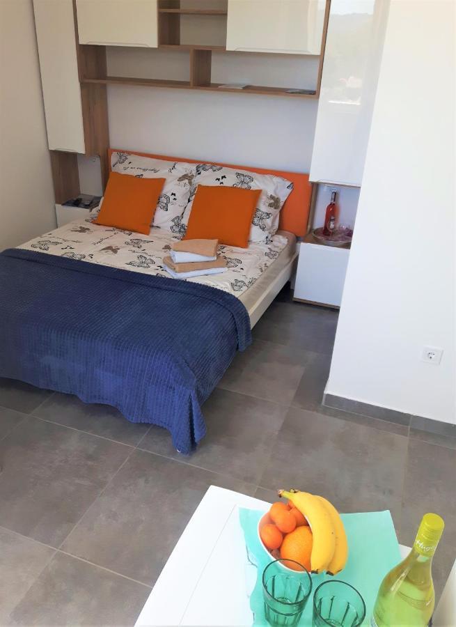 Apartmani Dalmacjia Grebaštica Buitenkant foto