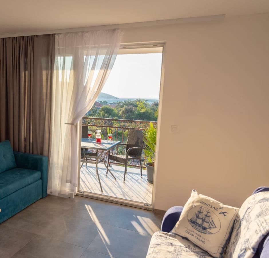 Apartmani Dalmacjia Grebaštica Buitenkant foto