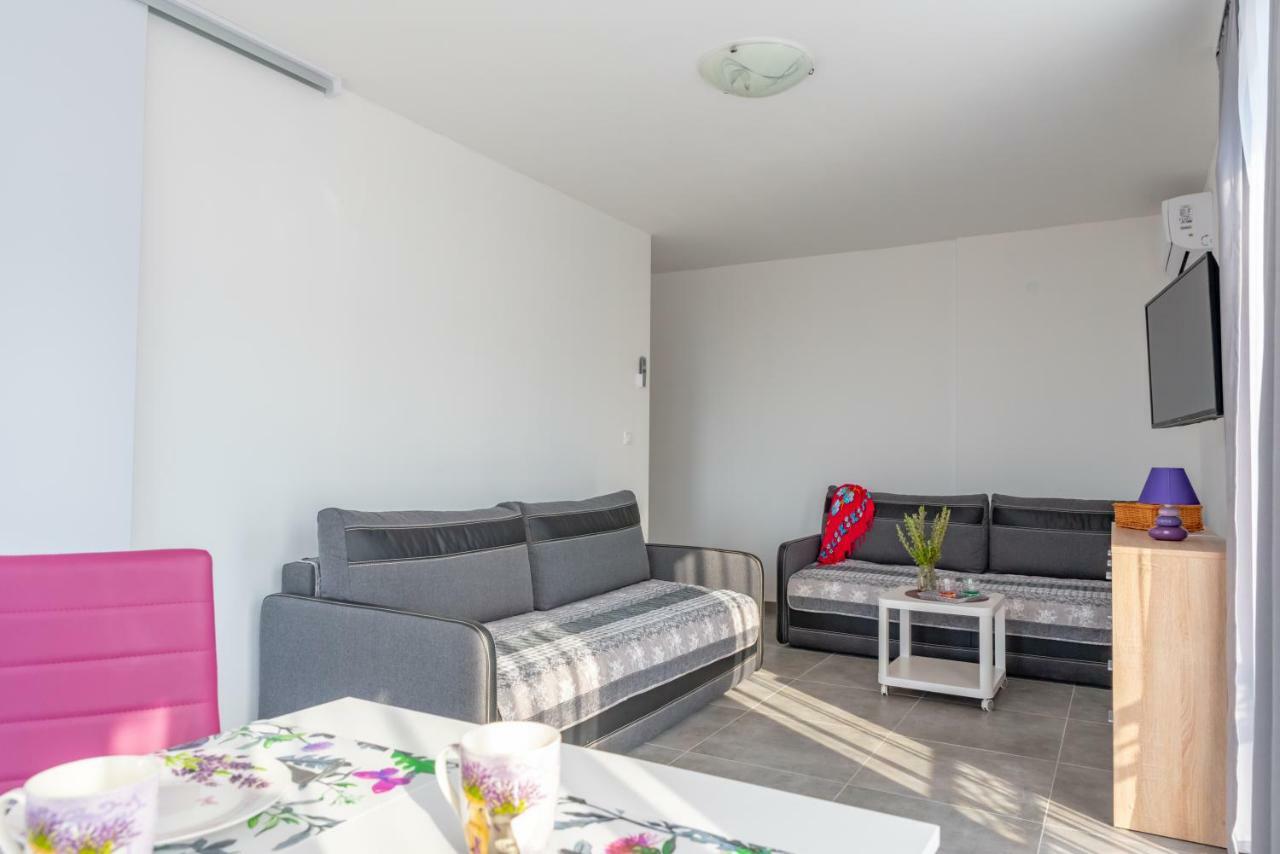 Apartmani Dalmacjia Grebaštica Buitenkant foto