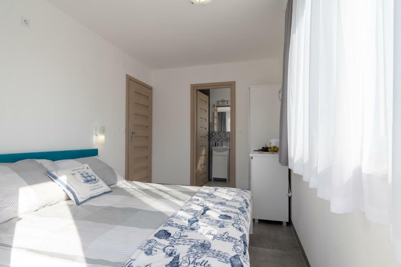 Apartmani Dalmacjia Grebaštica Buitenkant foto