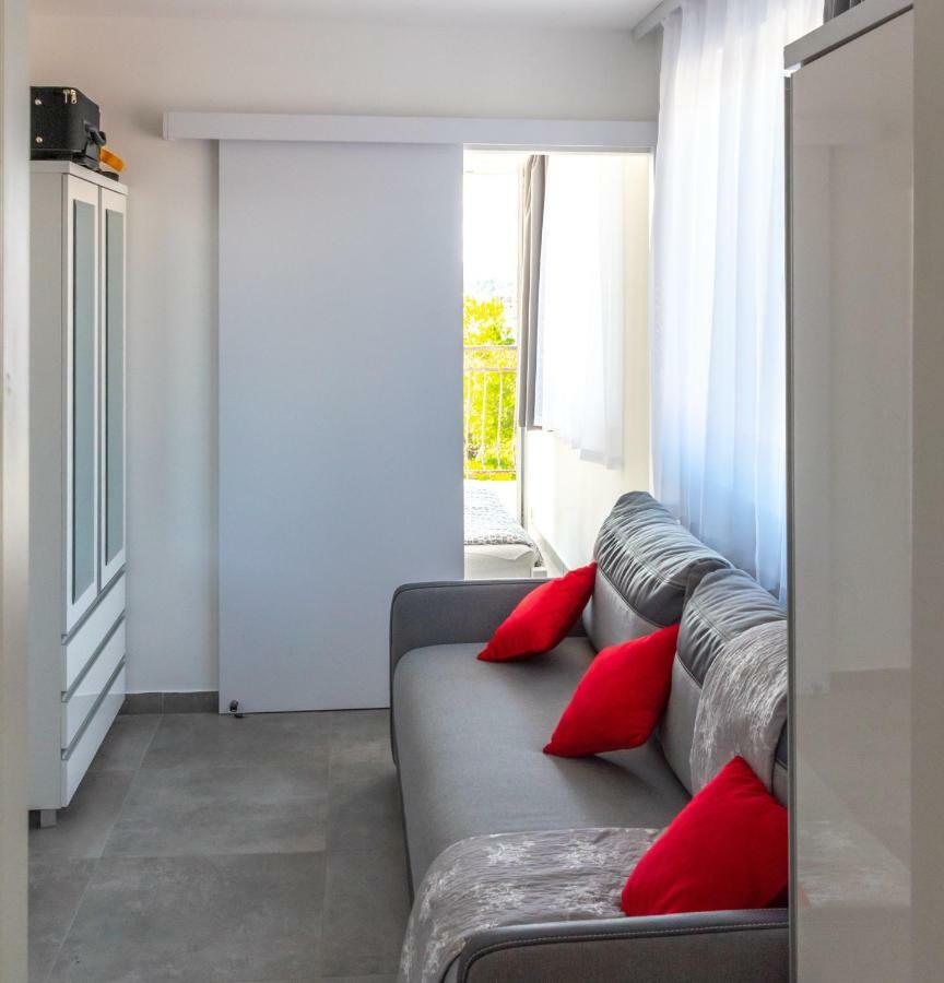 Apartmani Dalmacjia Grebaštica Buitenkant foto
