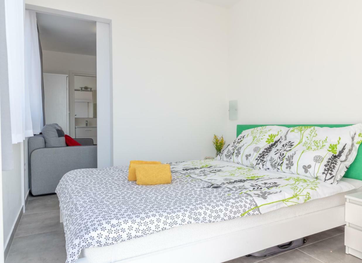 Apartmani Dalmacjia Grebaštica Buitenkant foto