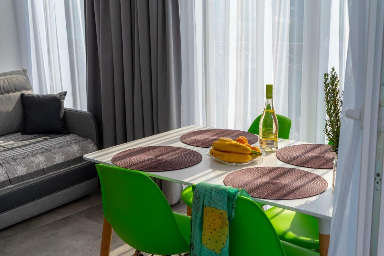 Apartmani Dalmacjia Grebaštica Buitenkant foto