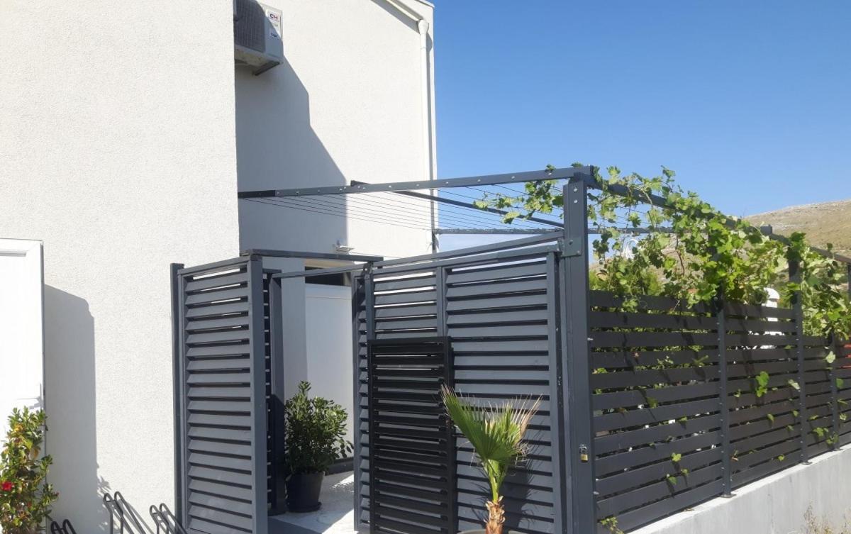 Apartmani Dalmacjia Grebaštica Buitenkant foto